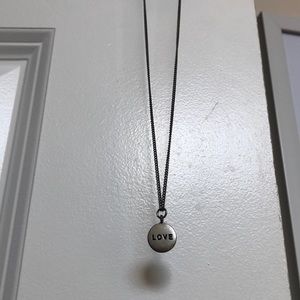 FREE LOVE necklace